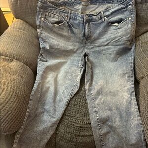 Torrid crop jeans size 24